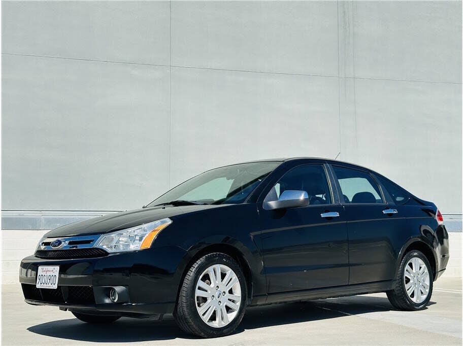 2011 FORD Focus