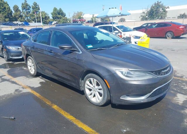2016 CHRYSLER 200