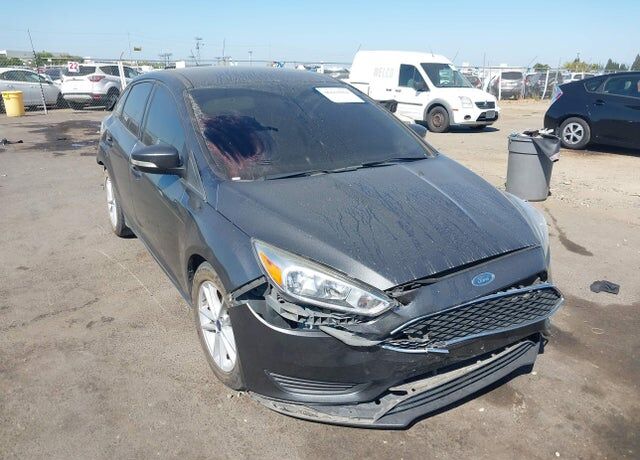 2017 FORD Focus