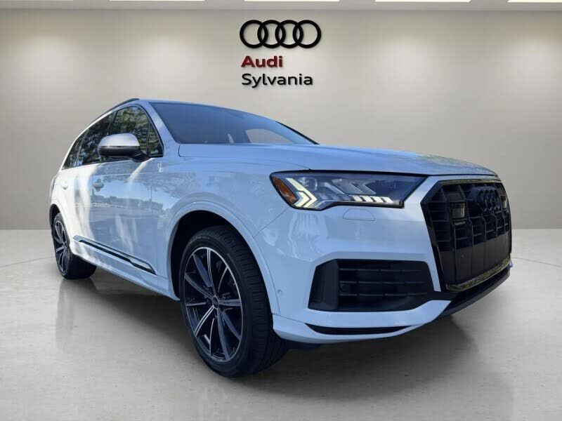 2023 AUDI Q7
