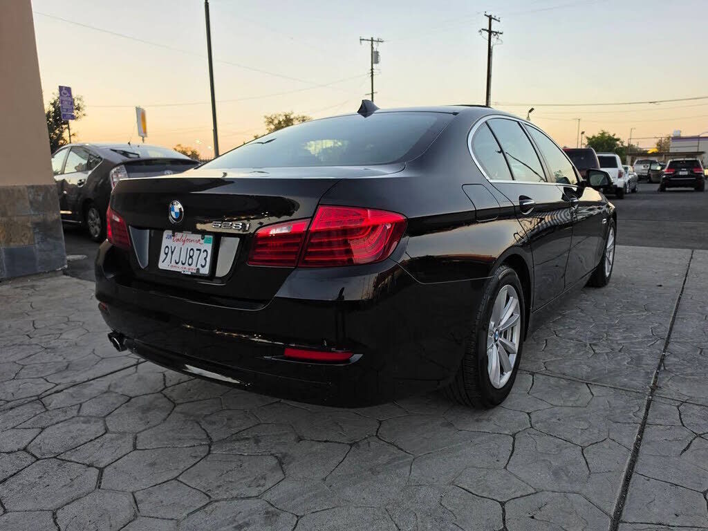 2016 BMW 528i