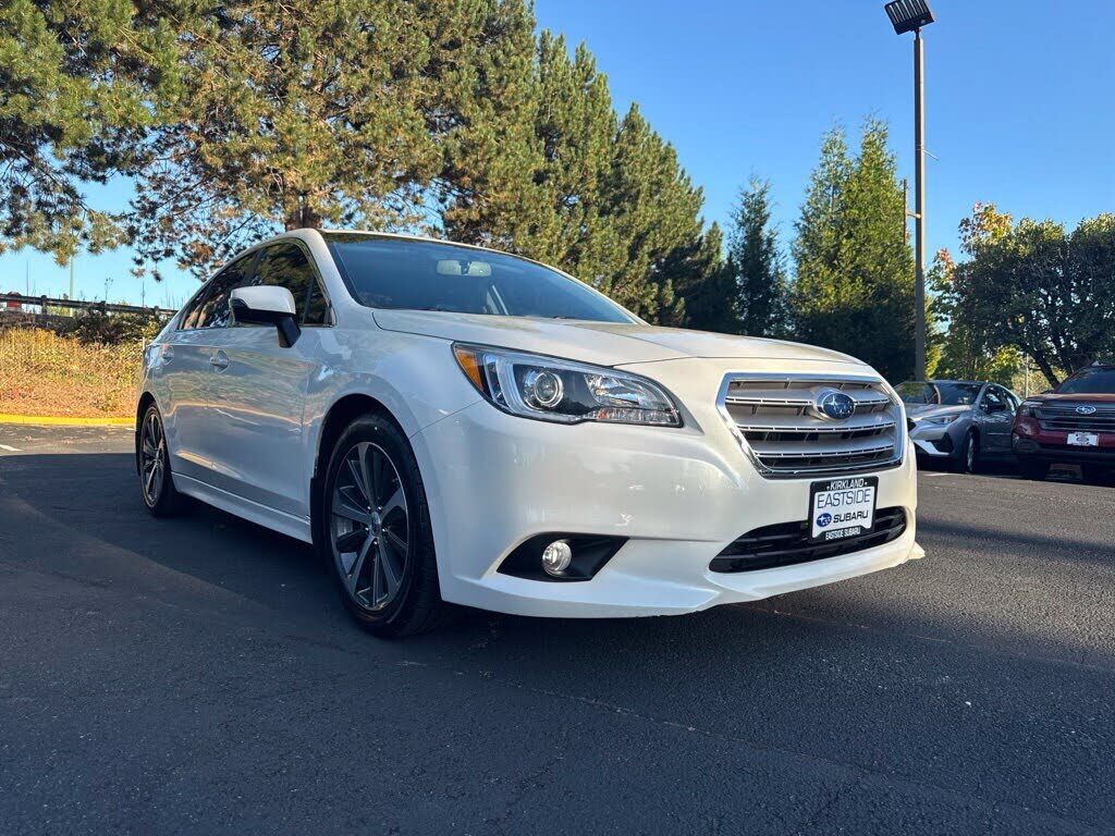 2015 SUBARU Legacy