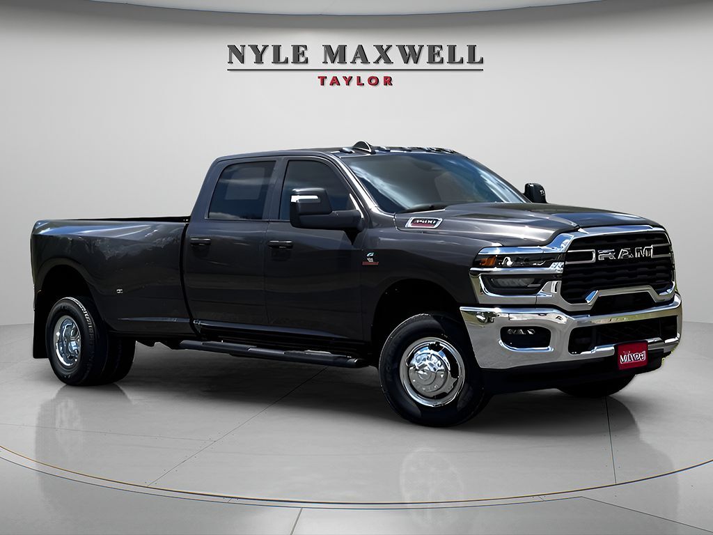2027 RAM 3500