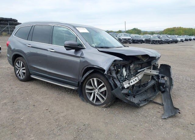 2017 HONDA Pilot