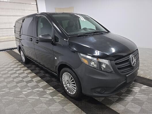 2023 Mercedes-Benz METRIS