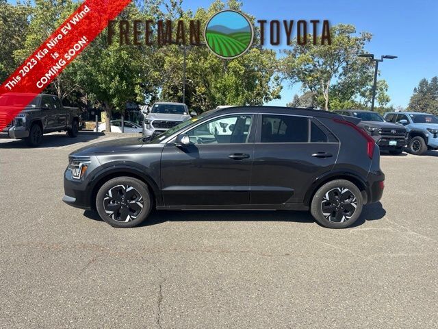 2023 KIA Niro