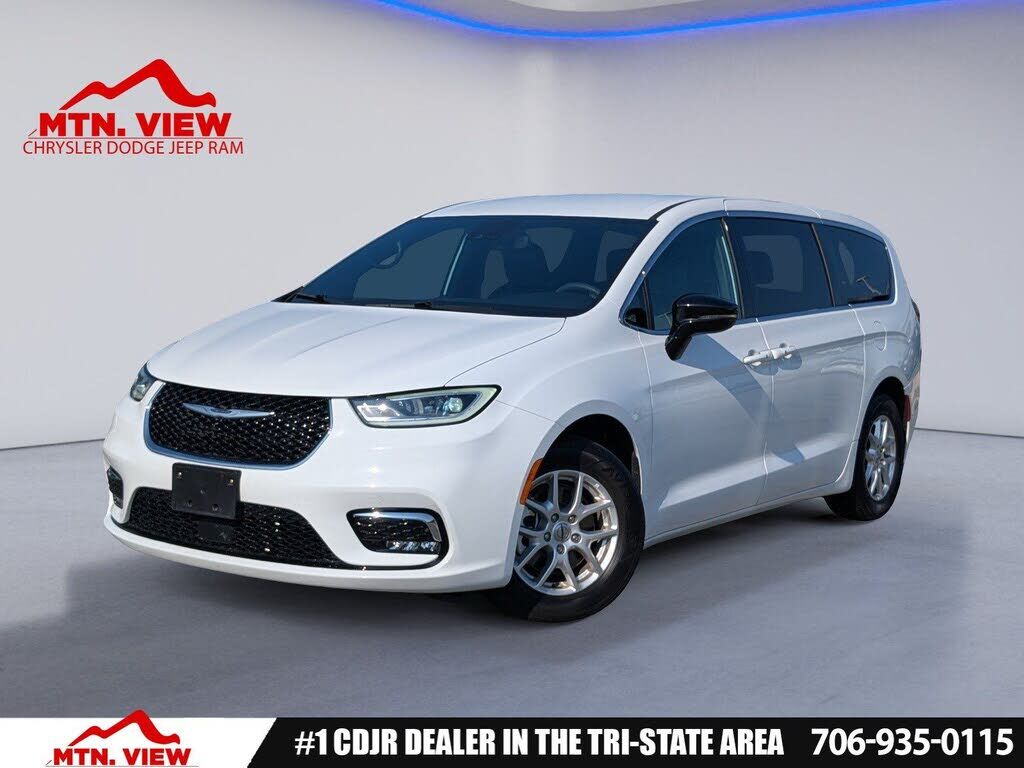 2025 CHRYSLER Pacifica