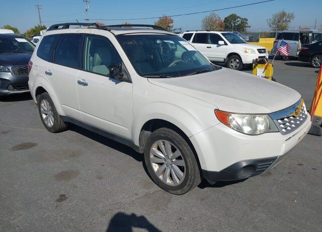 2012 SUBARU Forester