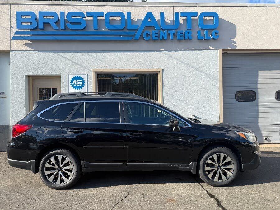 2015 SUBARU Outback