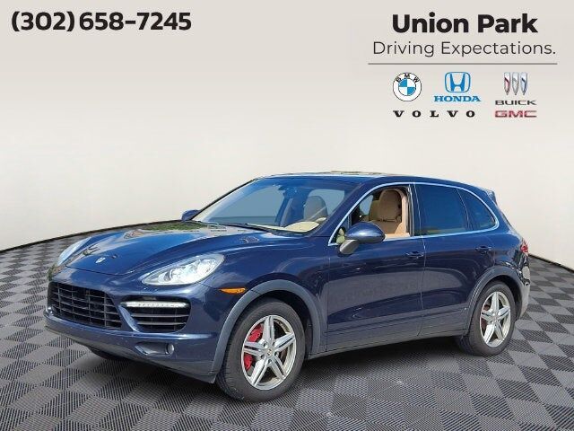 2012 PORSCHE Cayenne