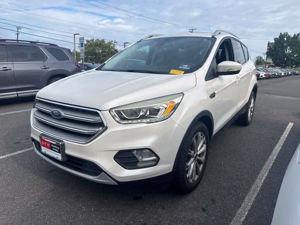 2017 FORD Escape