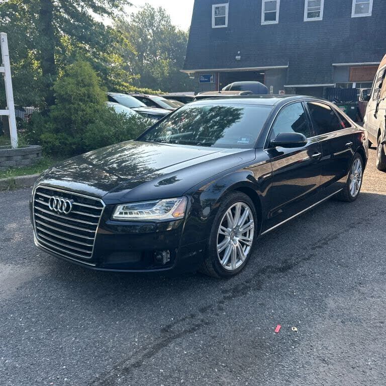 2015 AUDI A8