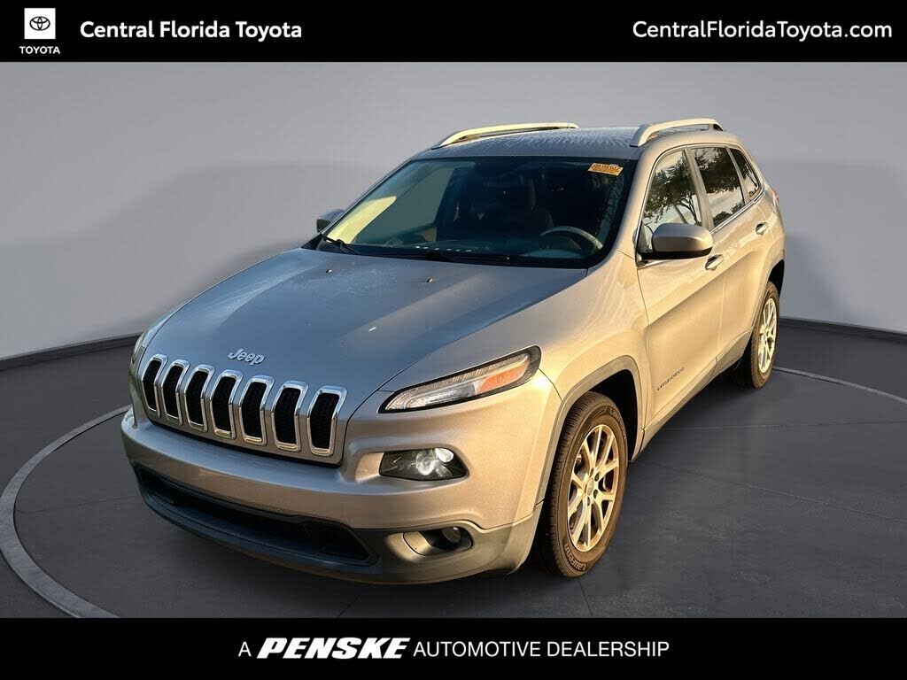 2017 JEEP Cherokee