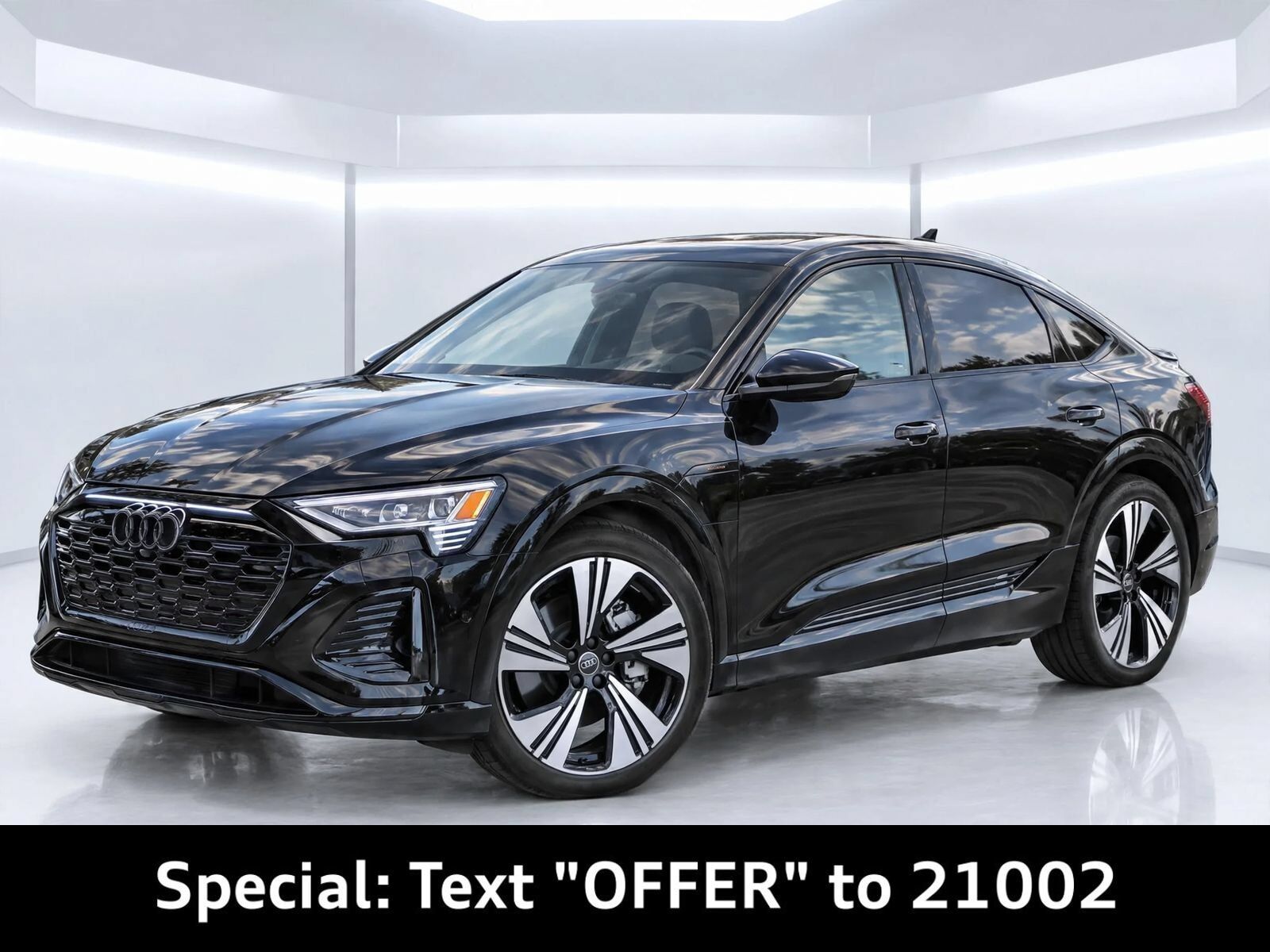 2024 AUDI Q8
