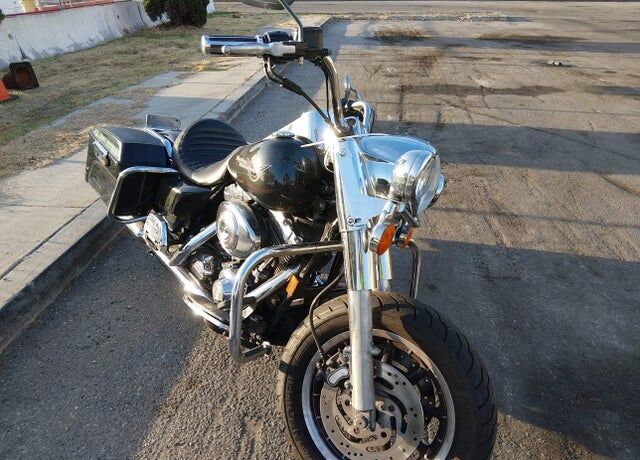 2005 HARLEY DAVIDSON Road King