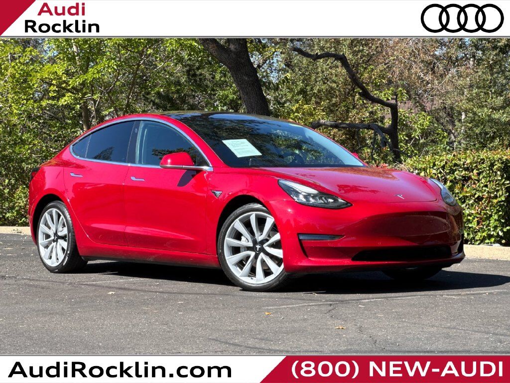 2018 TESLA Model 3