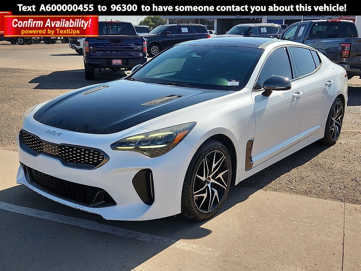 2022 KIA Stinger
