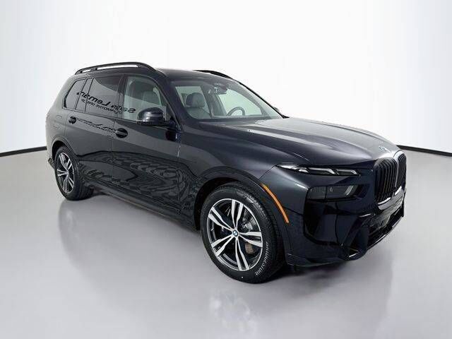 2027 BMW X7