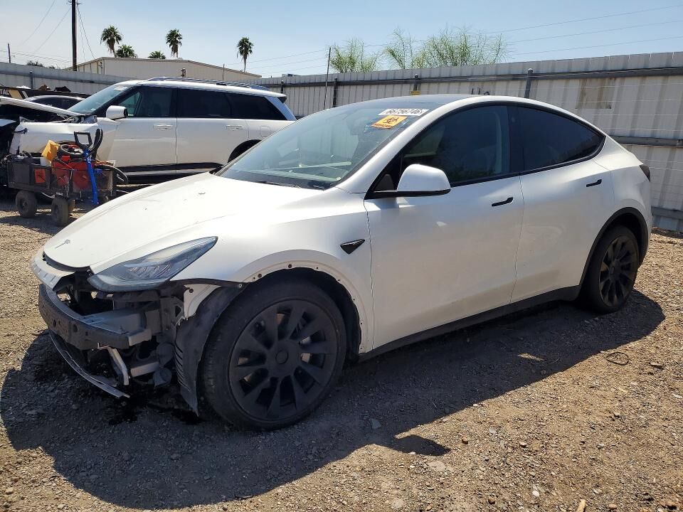 2022 TESLA Model Y