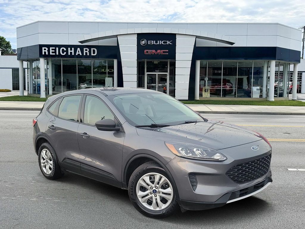 2021 FORD Escape