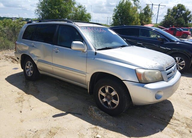 2005 TOYOTA Highlander