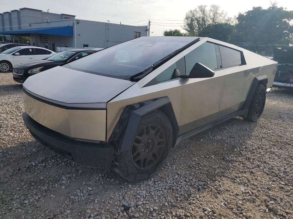 2024 TESLA Cybertruck