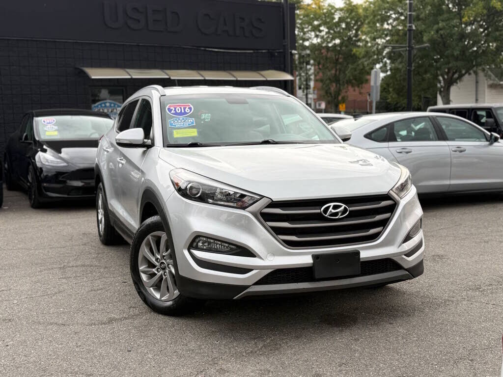 2016 HYUNDAI Tucson