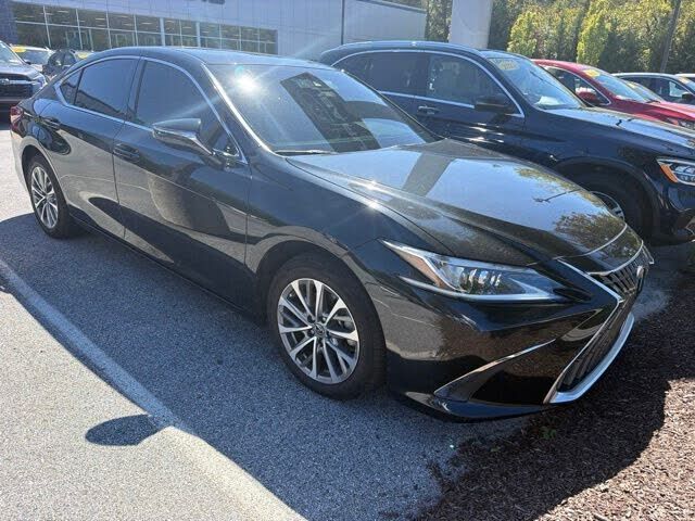 2023 LEXUS ES