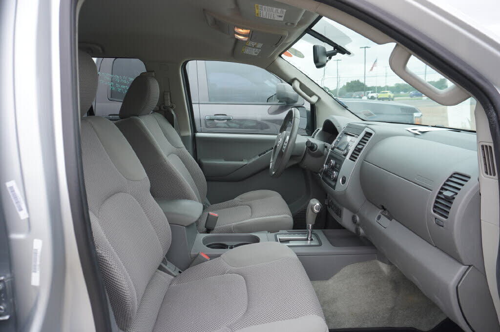 2014 NISSAN Frontier