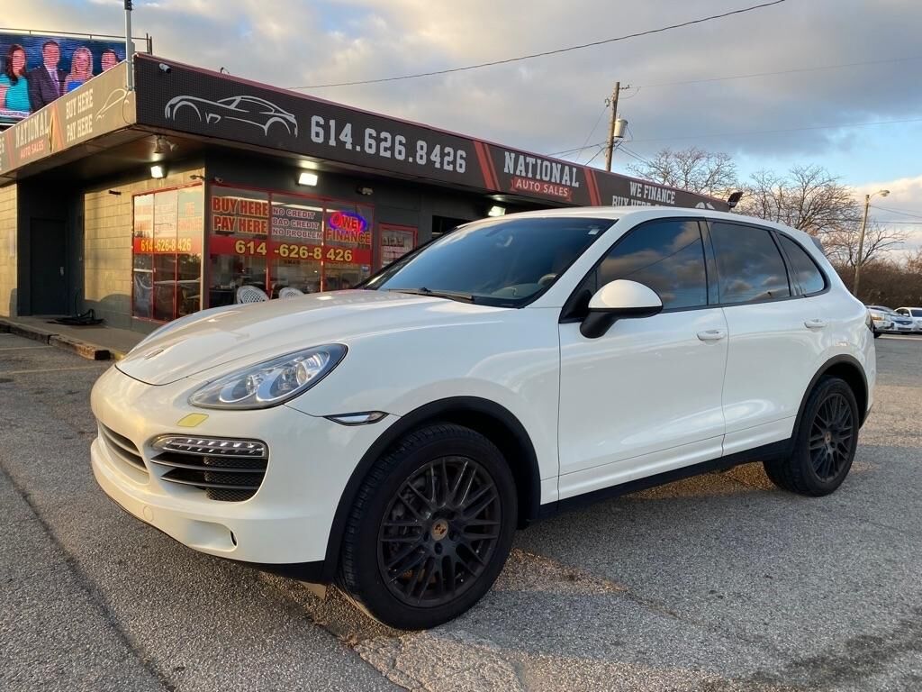 2011 PORSCHE Cayenne