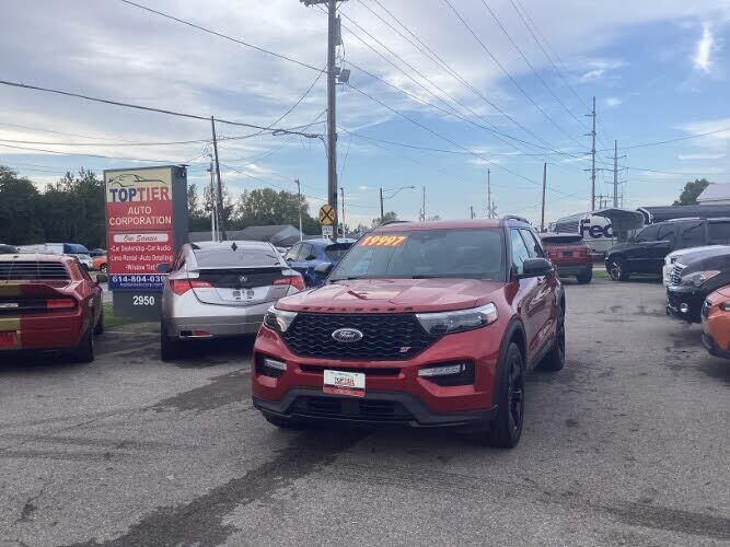 2020 FORD Explorer
