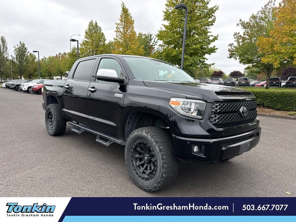 2020 TOYOTA Tundra