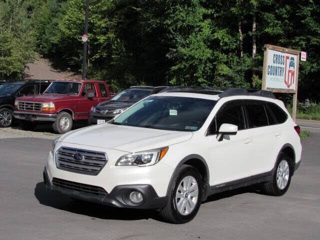 2016 SUBARU Outback
