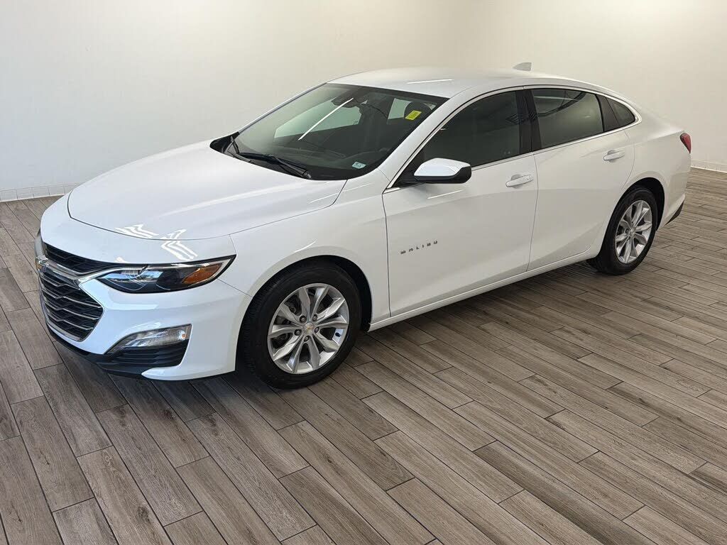 2025 CHEVROLET Malibu
