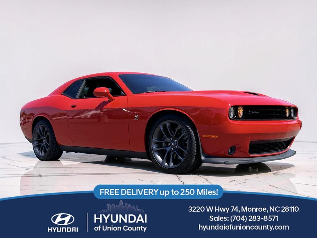 2023 DODGE Challenger