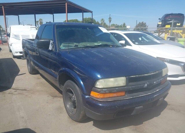 2003 CHEVROLET S-10 Pickup