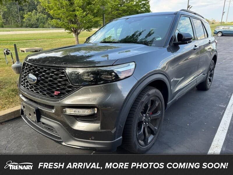 2020 FORD Explorer
