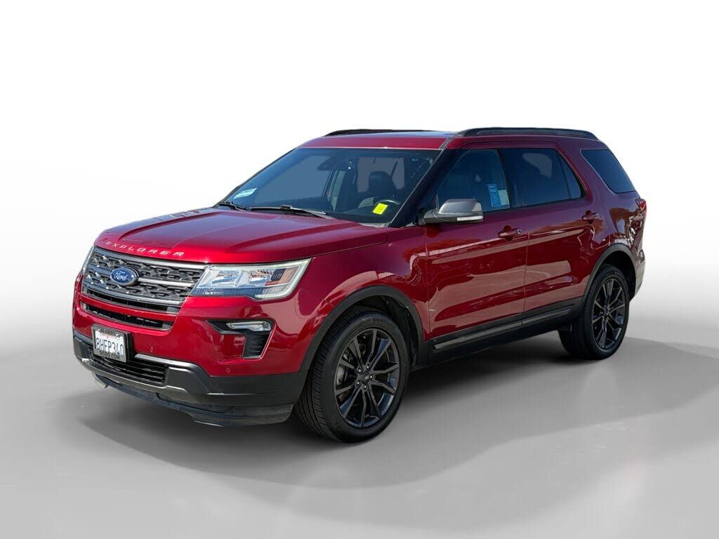 2018 FORD Explorer