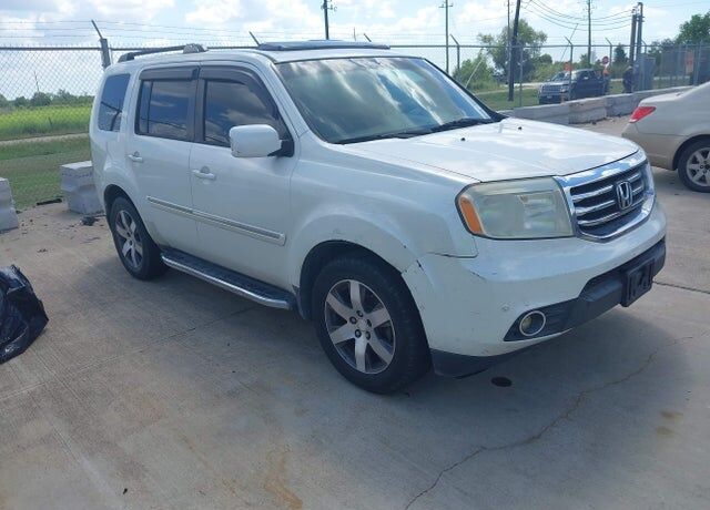 2014 HONDA Pilot