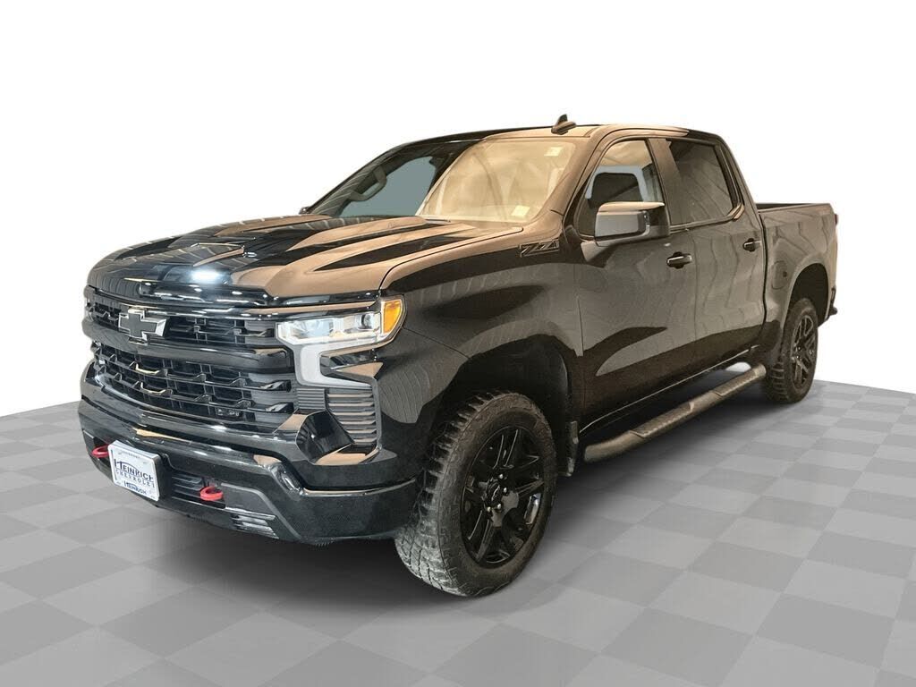 2024 CHEVROLET Silverado