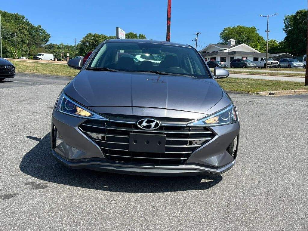 2019 HYUNDAI Elantra