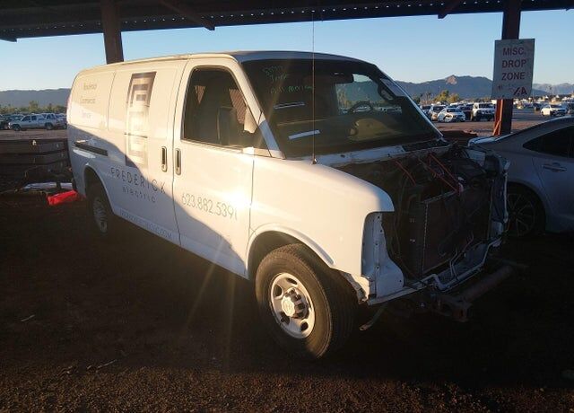 2017 CHEVROLET Express