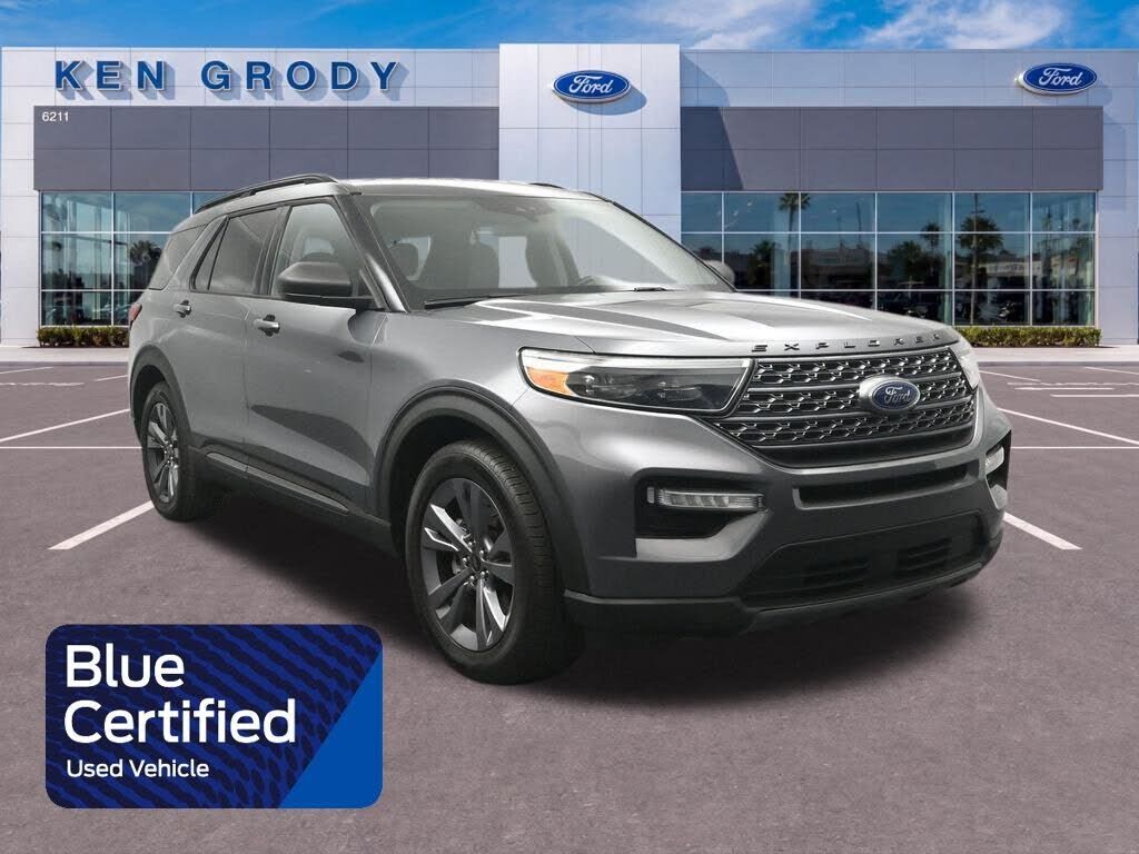 2021 FORD Explorer
