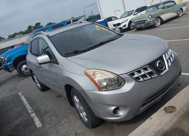2011 NISSAN Rogue