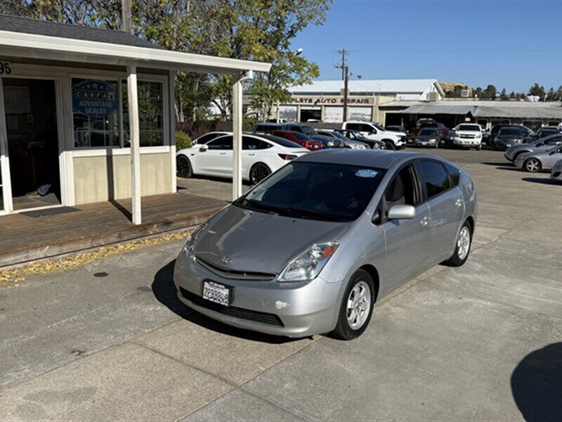 2004 TOYOTA PRIUS