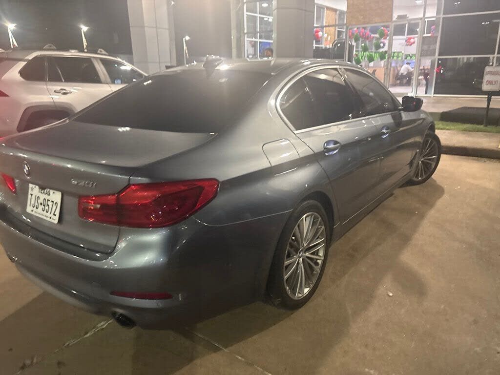 2020 BMW 530i