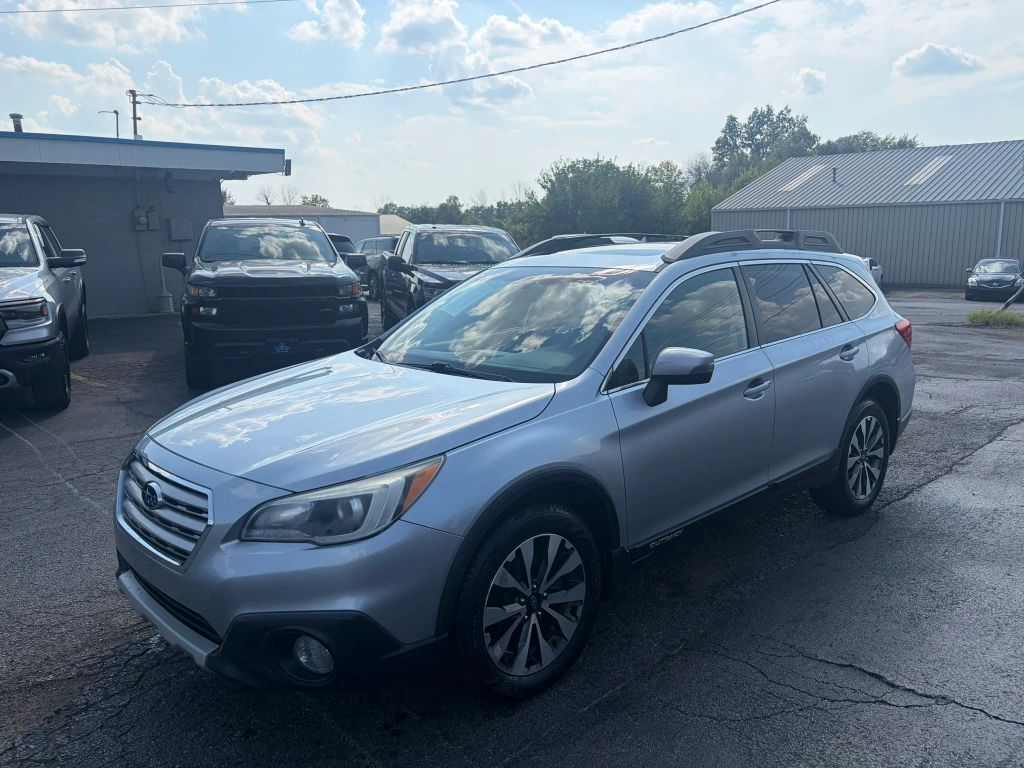 2015 SUBARU Outback
