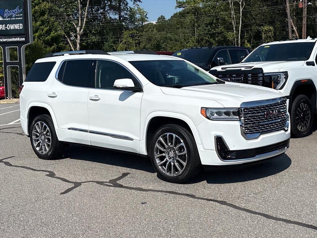 2023 GMC Acadia