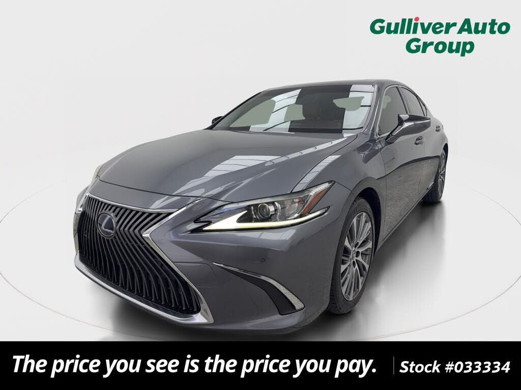 2019 LEXUS ES