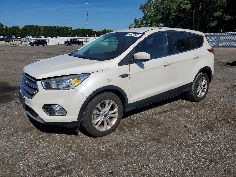 2017 FORD Escape